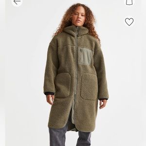 H&M Sherpa Jacket - CREAM coloured